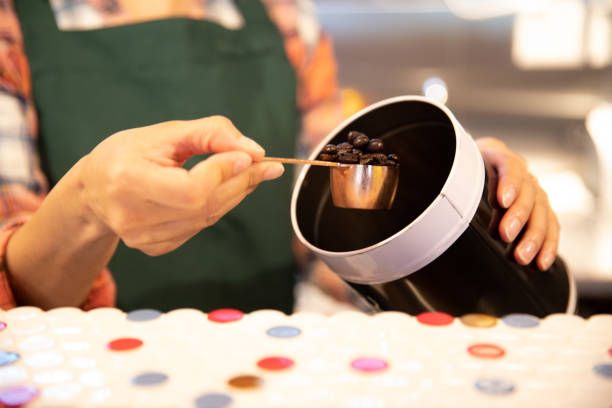 Scooping coffee bean